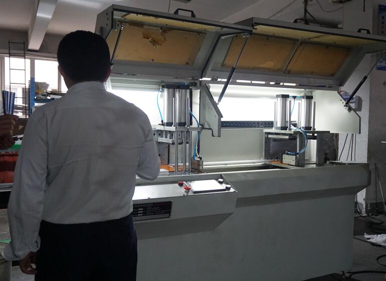 【四川】风暴DS-A450-3分离式风暴注册，锯切汽车配件用异性空心、实心铝棒